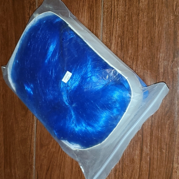 Blue long wig - Picture 10 of 10